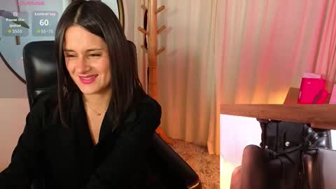 Aleja  online show from October 24, 11:44 am