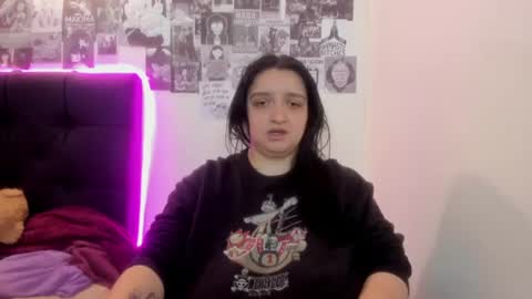 Aliceinboobieland online show from June 24, 5:03 am