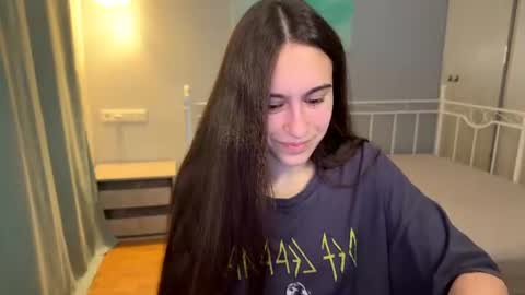 alicekollt online show from July 18, 6:04 am