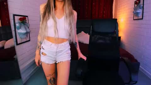 Alice online show from October 14, 1:58 pm