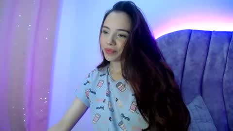 Snapshot of alicemary_533 chatting on October 23, 5:31 am Your Alice online show from October 23, 5:31 am