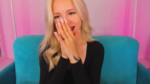 alicemonro online show from October 28, 9:43 am