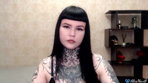 Alice online show from June 30, 1:54 pm