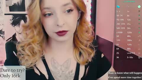 Snapshot of aliceriddle1 chatting on October 19, 11:31 pm aliceriddle1 online show from October 19, 11:31 pm
