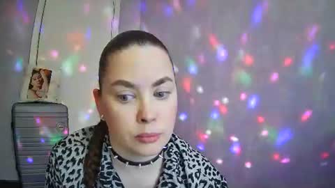 AlicexFresh online show from April 21, 10:55 am