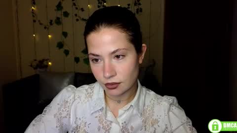 Alicia online show from November 24, 12:26 pm