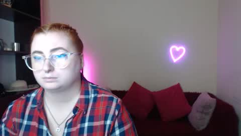 Alicia online show from November 10, 12:30 pm