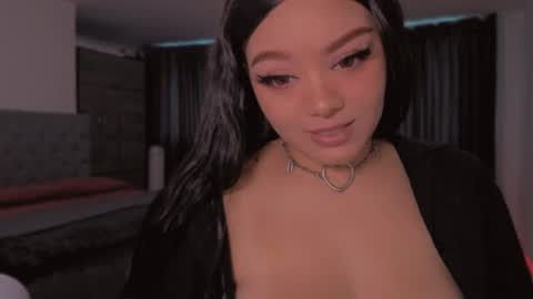 aliciawonderland__ online show from February 3, 3:49 pm