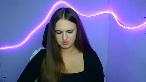 Snapshot of alicie_dream_ chatting on September 29, 11:20 am Alicie online show from September 29, 11:20 am