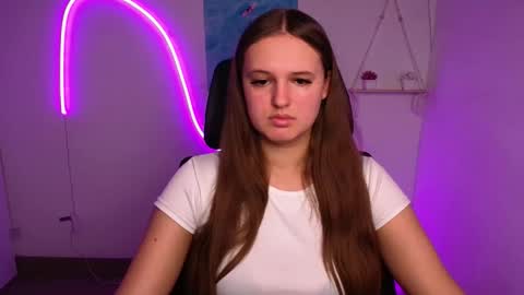 Snapshot of alicie_dream_ chatting on October 20, 11:37 am Alicie online show from October 20, 11:37 am