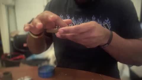 aliensuperstar423 online show from April 13, 2:05 am