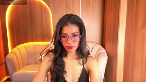 alina_b_ online show from April 30, 8:14 pm