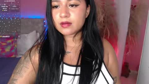 lili online show from April 9, 4:38 am