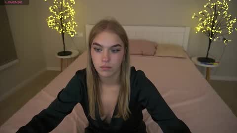 Alina online show from November 16, 8:22 pm