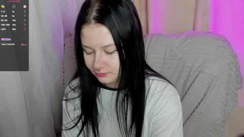 Aline Greeeen online show from February 5, 4:58 pm