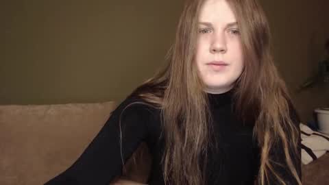 alisaxxxshy online show from February 3, 3:15 am