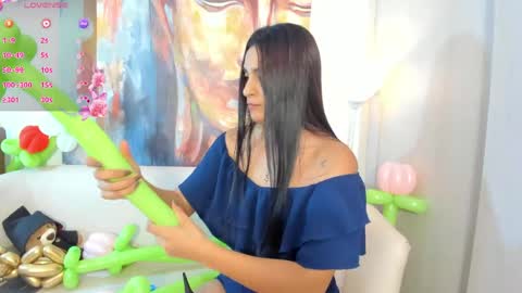 Alisha online show from May 9, 3:07 pm