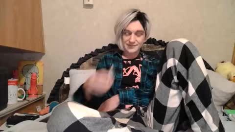 Alisha online show from March 27, 8:26 am