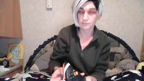 Alisha online show from December 19, 9:16 am