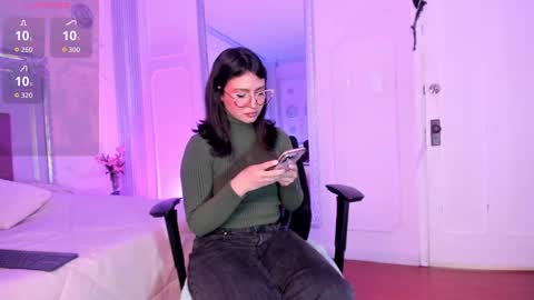 Alison Fishert online show from October 16, 12:38 pm