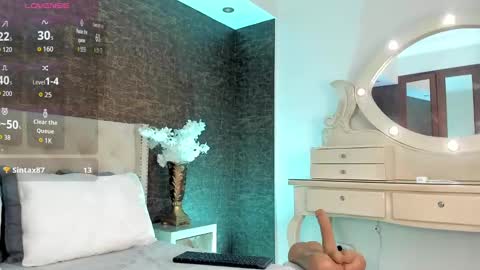 Alison Moon  online show from September 27, 11:24 pm