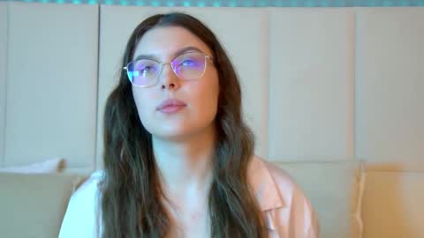 Alis online show from March 5, 6:12 am