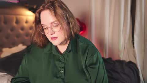 Snapshot of alissa_styles chatting on February 16, 5:04 pm Alissa online show from February 16, 5:04 pm