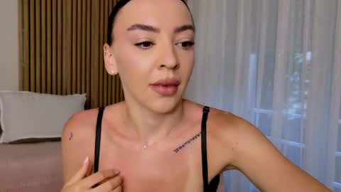 Alissa online show from July 4, 3:21 am