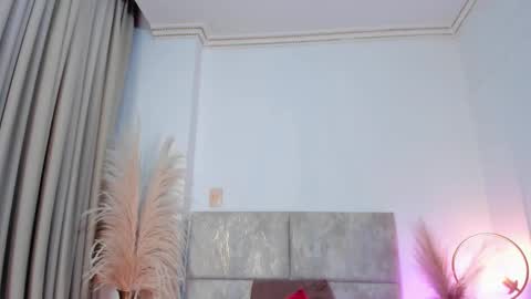 AlissaNix online show from September 29, 11:37 pm