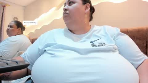 Alisson online show from June 2, 6:54 pm