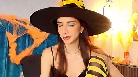 alisson_fox69 online show from November 1, 3:07 am