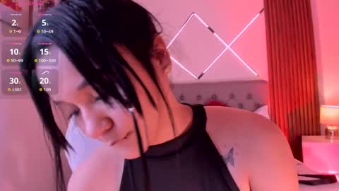  Alisson  online show from April 14, 1:25 pm