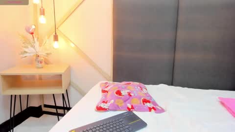 alissonmartin online show from March 10, 3:41 pm