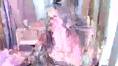 ALIYAH SOO online show from May 11, 4:04 pm