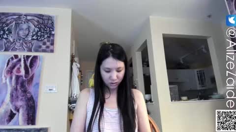 Snapshot of alizezaide chatting on October 3, 9:12 pm Alize Zaide online show from October 3, 9:12 pm