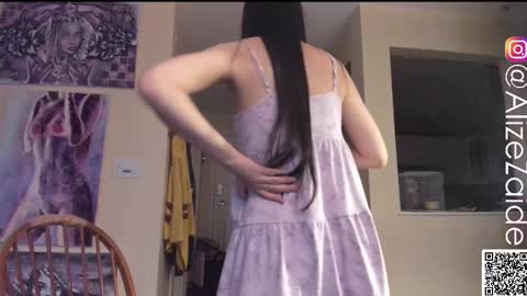 Alize Zaide online show from March 10, 8:57 pm