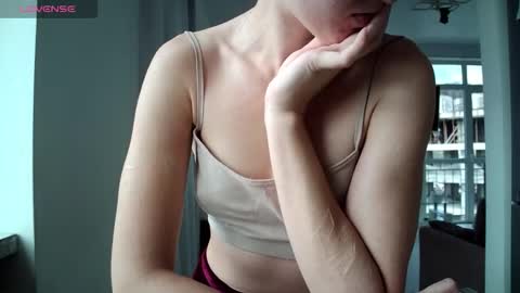 Snapshot of alkh_amare chatting on October 24, 11:55 am Amare online show from October 24, 11:55 am