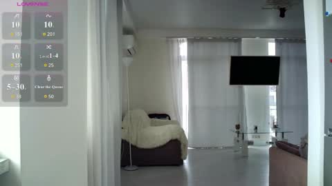 Amare online show from April 9, 10:43 am