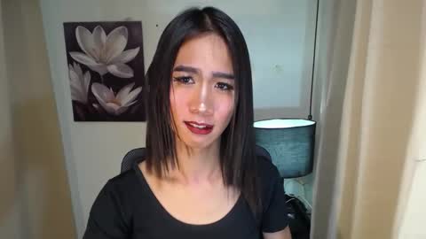 trina online show from February 21, 2:06 am