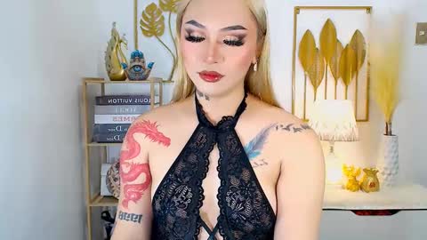 Your Lovely Allena online show from December 12, 10:56 am