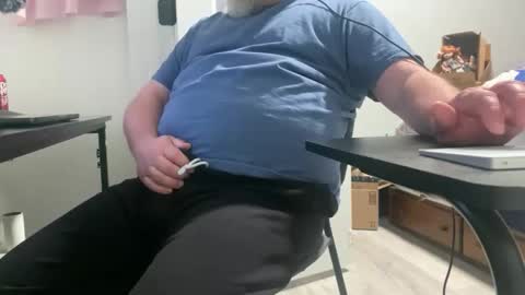 Allergictolove online show from March 14, 8:13 pm