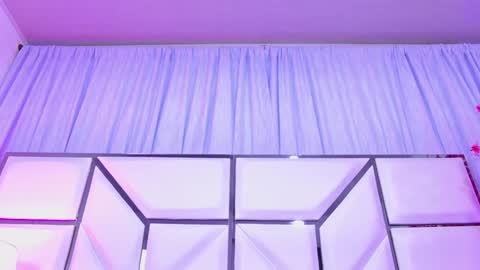 Allicia online show from March 21, 12:21 pm