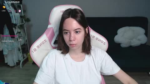 alice online show from March 27, 12:38 am