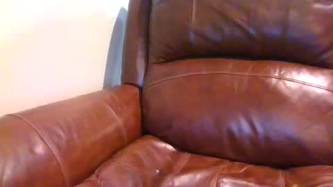 alliebearx online show from November 28, 3:03 am