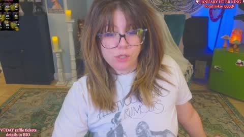 Snapshot of allieberrybb chatting on January 31, 4:59 pm  bb  online show from January 31, 4:59 pm