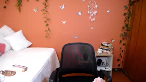 Allie  online show from September 20, 7:28 pm