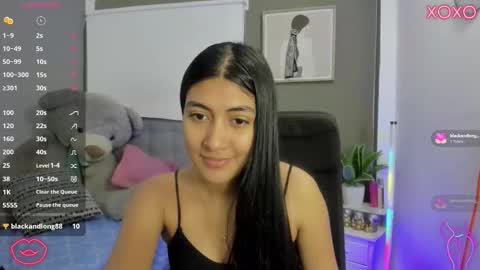 Nana online show from December 2, 12:31 am