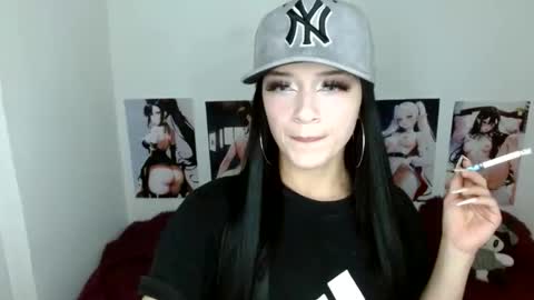 Snapshot of allison___taylor chatting on October 7, 1:45 am allison___taylor online show from October 7, 1:45 am