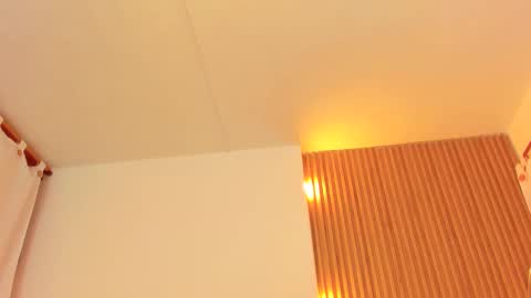 allison_fosther online show from January 16, 6:22 am