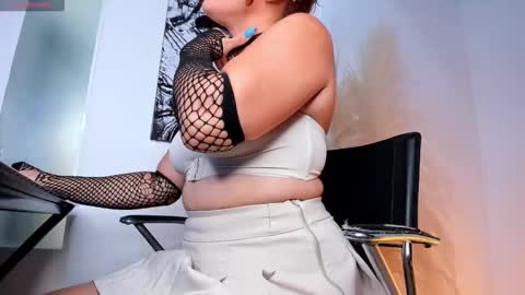 allison_greey online show from April 13, 7:07 pm